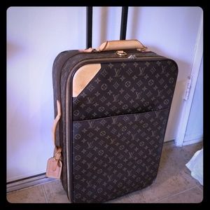 Louis Vuitton Pegase Rolling Luggage Suitcase!